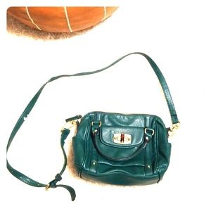 MERONA HUNTER GREEN TOGGLE CROSSBODY PURSE